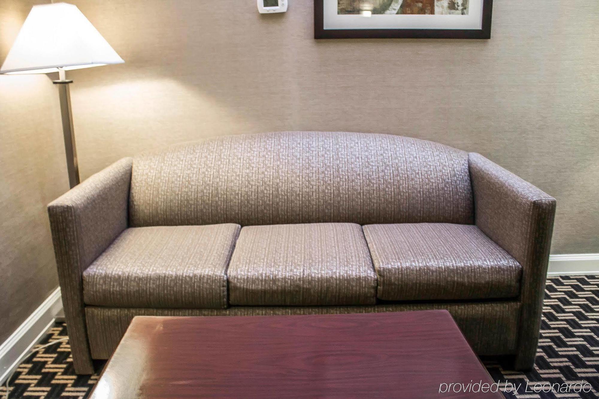 Quality Inn & Conference Center Akron Zewnętrze zdjęcie